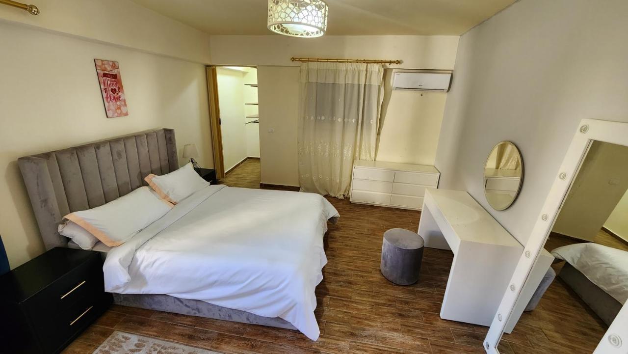 Appartamento Midpoint Sea View - Families Only Alessandria Esterno foto