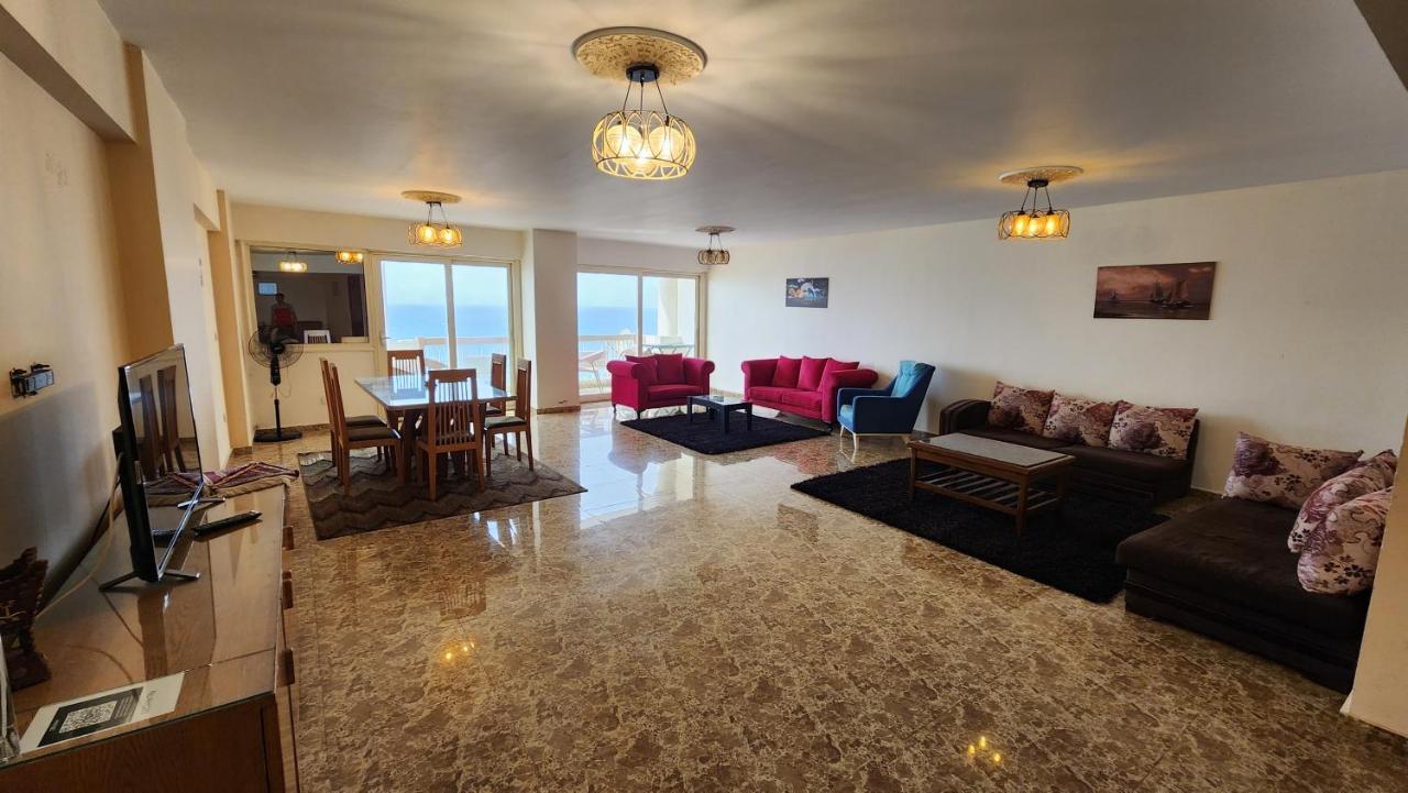 Appartamento Midpoint Sea View - Families Only Alessandria Esterno foto